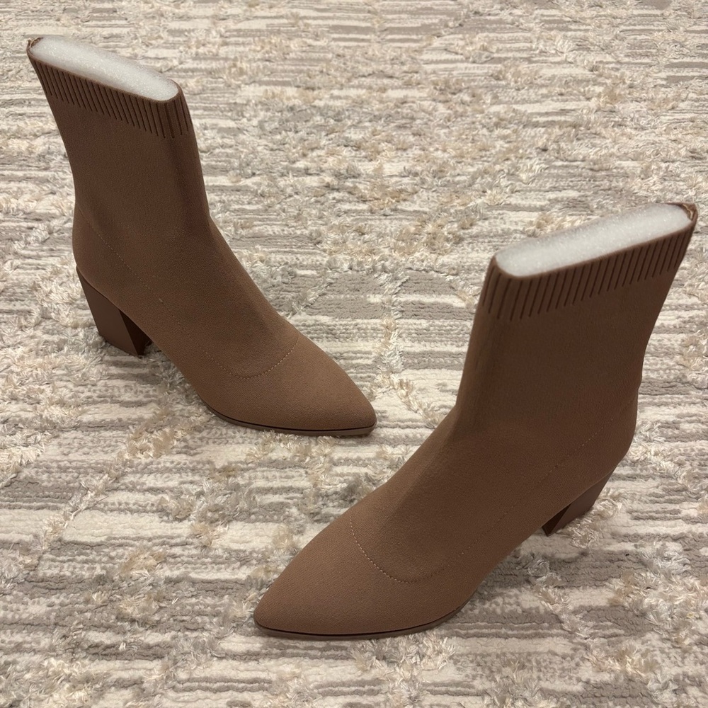 ALDO Stassy Ankle Boot Women’s 9 Pointed Toe Dress Booties Stretch Knit New